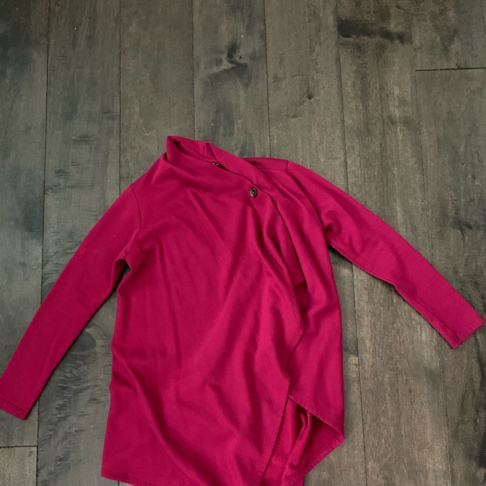 h.i.p. magenta sweater